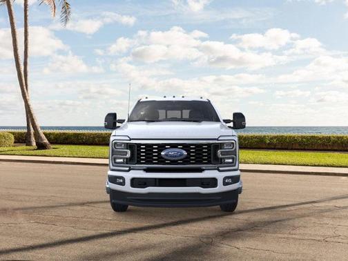 2025 Ford F-350 Platinum