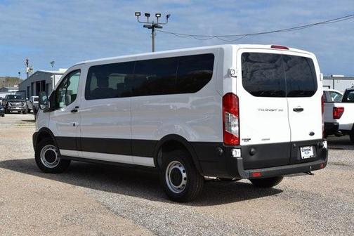 2025 Ford Transit-350 XL