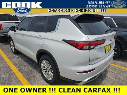 2023 Mitsubishi Outlander SE