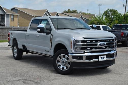 2025 Ford F-350 Lariat Super Duty