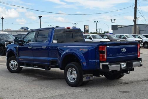 2026 Ford F-350 Lariat Super Duty