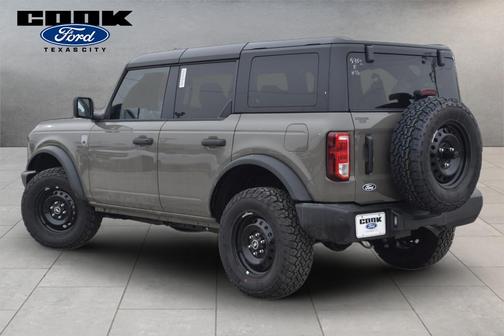 Gray 2026 Ford Bronco Big Bend