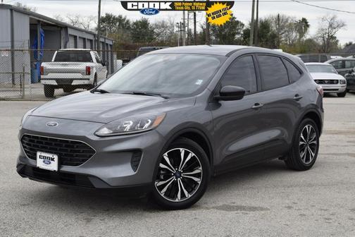 2022 Ford Escape SE