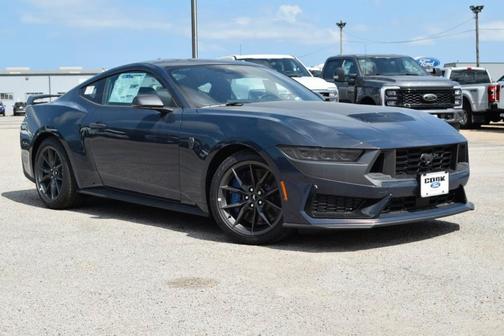 2025 Ford Mustang Dark Horse