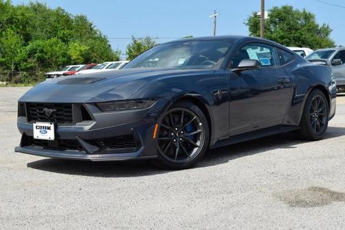 2025 Ford Mustang Dark Horse