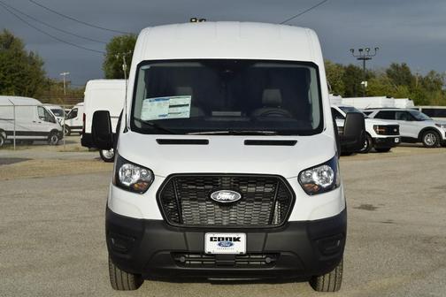 Oxford White 2026 Ford Transit-250 148 WB Medium Roof Cargo