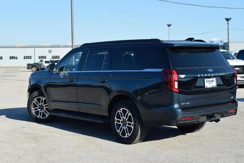 2025 Ford Expedition Max Active