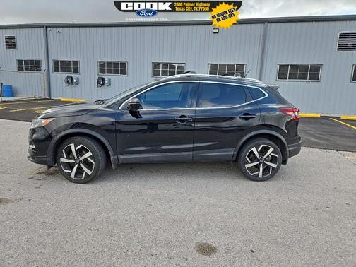 2021 Nissan Rogue Sport SL