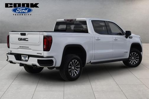 Summit White 2022 GMC Sierra 1500 Limited AT4