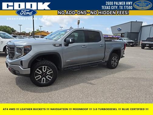 2023 GMC Sierra 1500 AT4