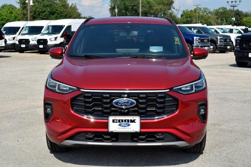 2025 Ford Escape ST-Line Elite