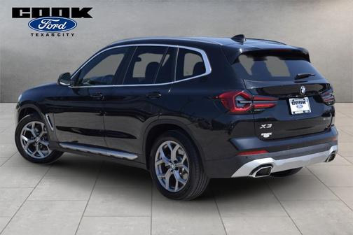 Black Sapphire Metallic 2024 BMW X3 sDrive30i