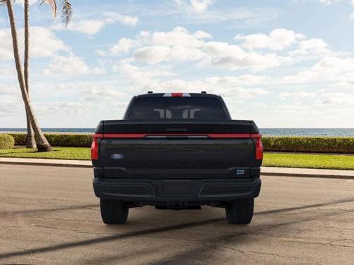 2025 Ford F-150 Lightning LARIAT