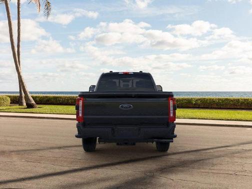 2025 Ford F-350 Platinum