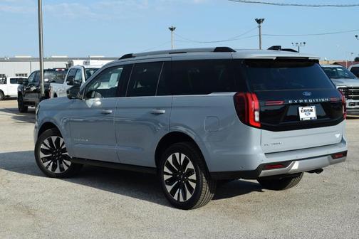 2025 Ford Expedition Platinum