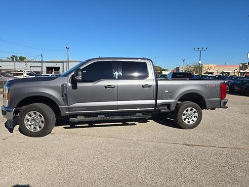 2024 Ford F-250 XLT