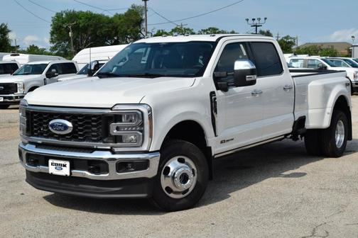 2025 Ford F-350 Lariat Super Duty