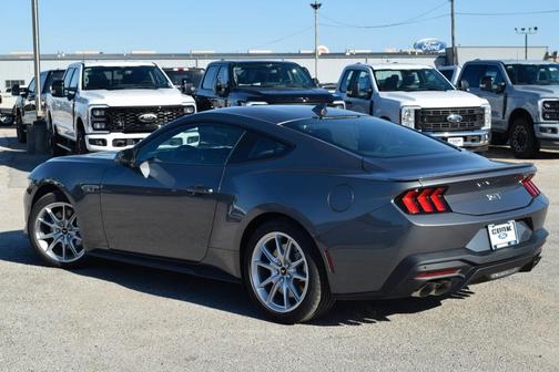 2025 Ford Mustang GT Premium
