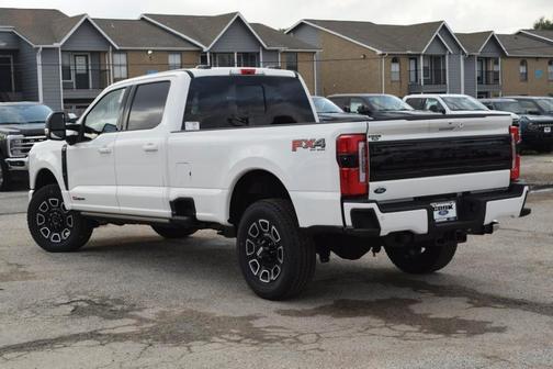 2025 Ford F-350 Platinum