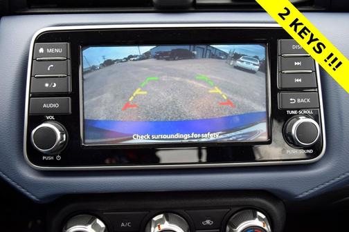 2023 Nissan Versa 1.6 SV