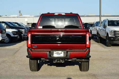 2025 Ford F-250 Platinum
