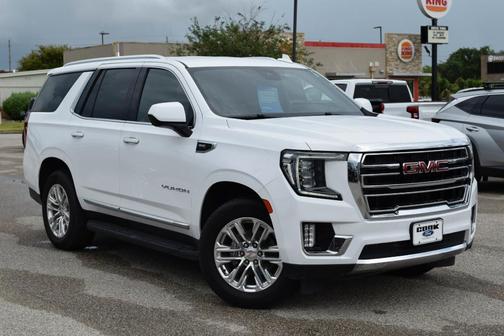 2023 GMC Yukon SLT