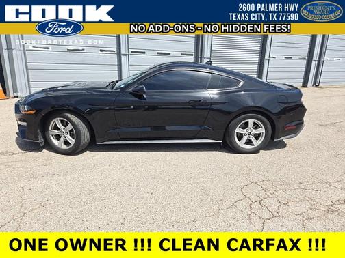 2020 Ford Mustang EcoBoost