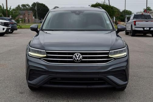 Platinum Gray Metallic 2023 Volkswagen Tiguan 2.0T S