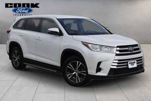 Blizzard Pearl 2019 Toyota Highlander LE