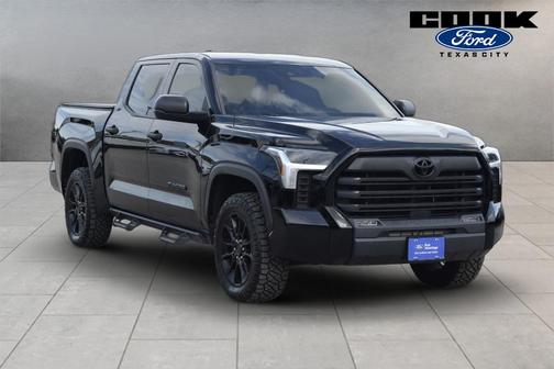 Midnight Black Metallic 2024 Toyota Tundra SR5