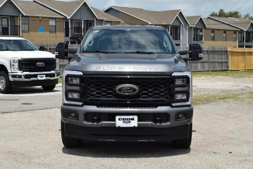 2025 Ford F-350 Lariat Super Duty