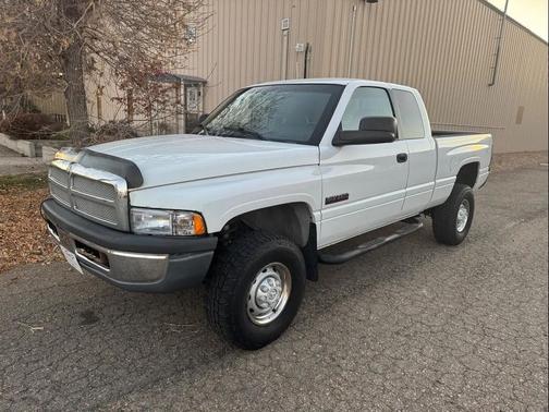 2001 Dodge Ram 2500 Base