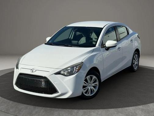 2019 Toyota Yaris Sedan L