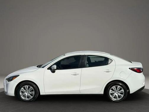 2019 Toyota Yaris Sedan L