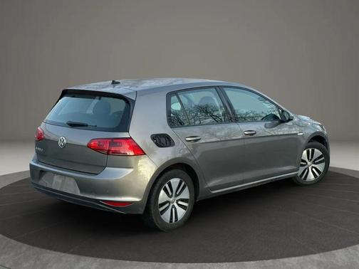2016 Volkswagen e-Golf SEL Premium