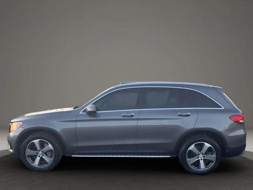 2016 Mercedes-Benz GLC 300 Base