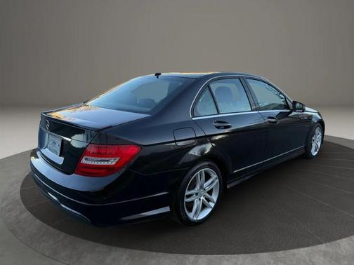 2014 Mercedes-Benz C-Class Luxury