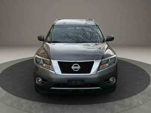 2016 Nissan Pathfinder SV
