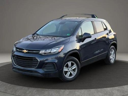 Blue 2018 Chevrolet Trax LS