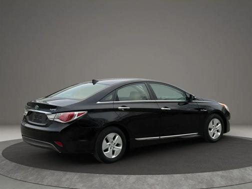 2012 Hyundai SONATA Hybrid Base