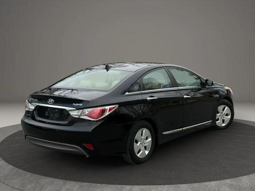 2012 Hyundai SONATA Hybrid Base