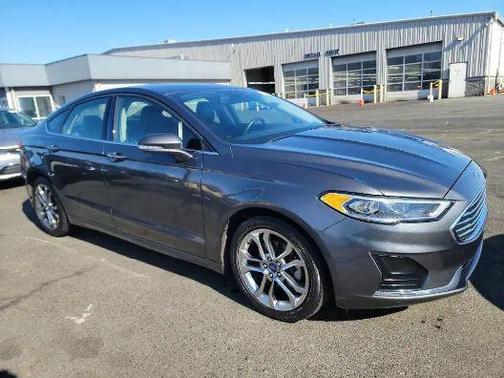 2020 Ford Fusion SEL