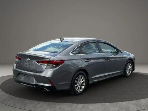 Machine Gray 2018 Hyundai SONATA SE