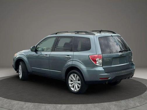 Sage Green Metallic 2013 Subaru Forester 2.5X Premium