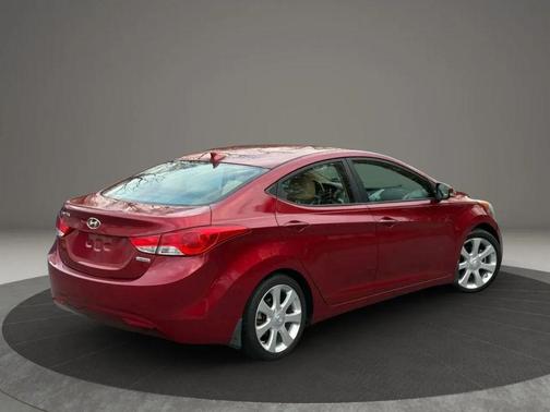 2013 Hyundai ELANTRA Limited