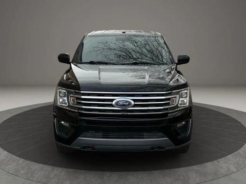 Black 2018 Ford Expedition XL