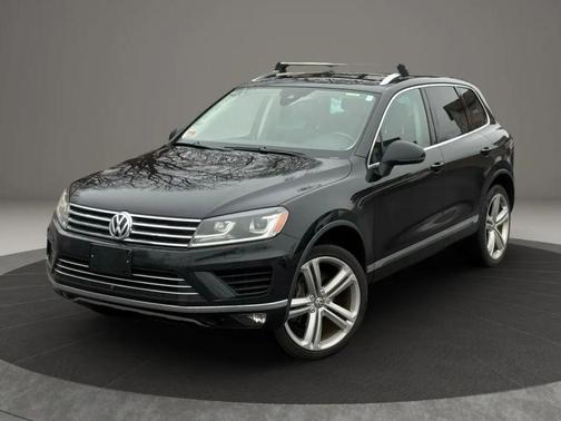 2017 Volkswagen Touareg V6 Executive