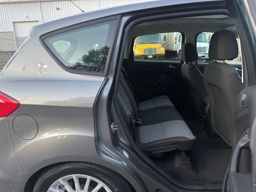 2013 Ford C-Max Hybrid SE