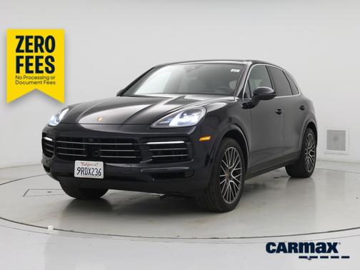 Blue 2022 Porsche Cayenne