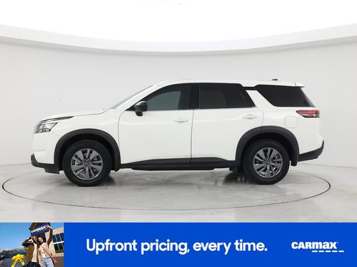 2025 Nissan Pathfinder S